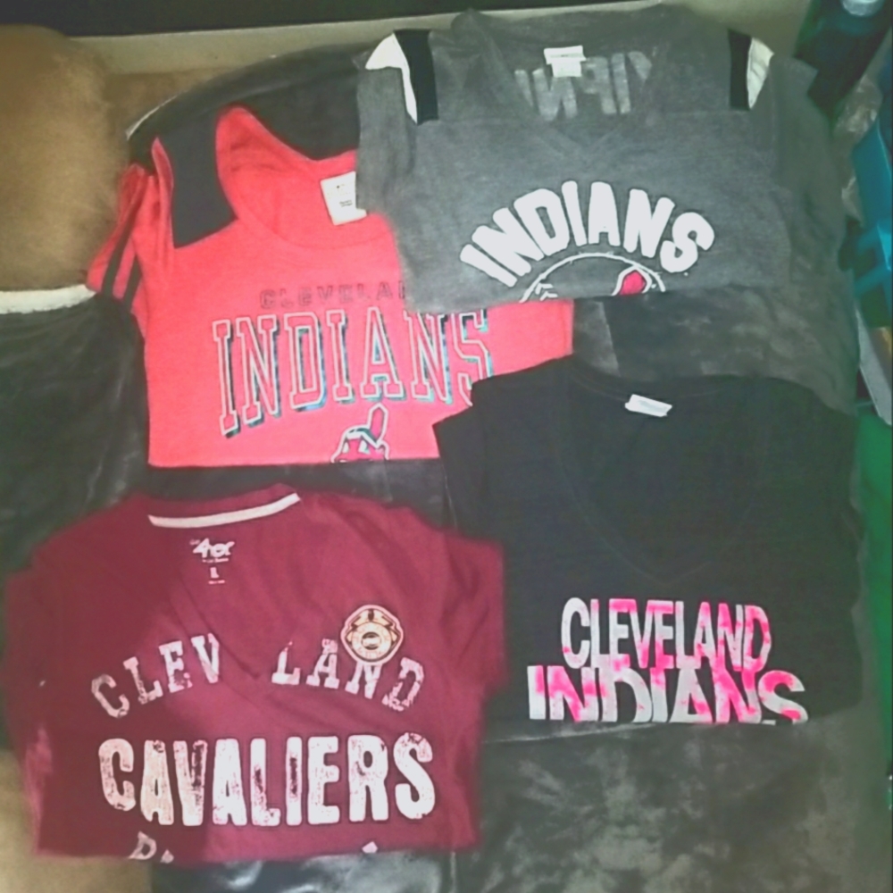 Cleveland Sports T Shirt Lot